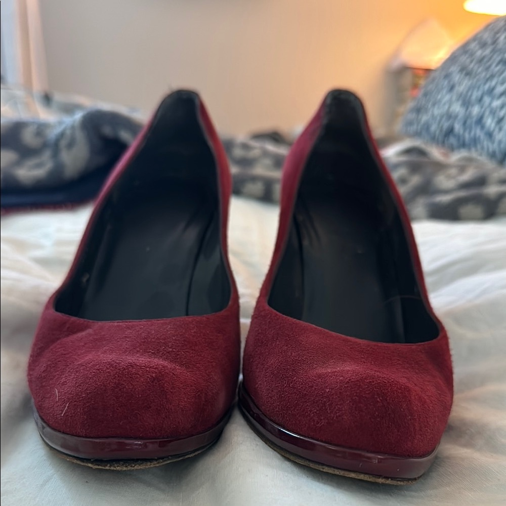 Elegant Burgundy Suede Pumps